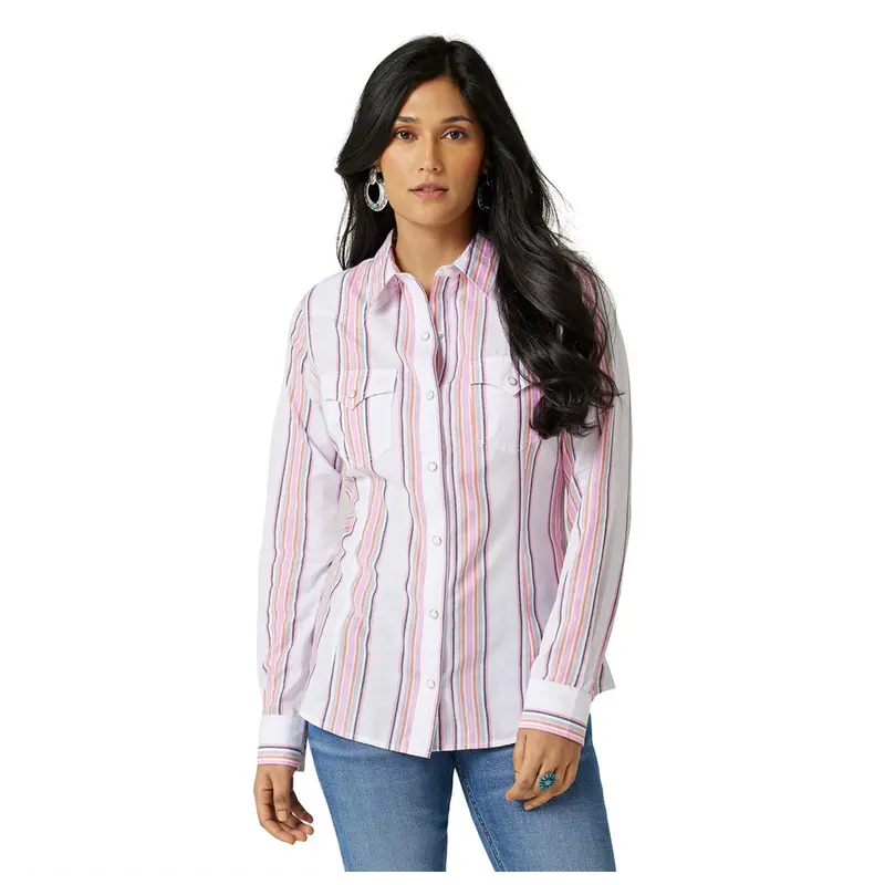 112327248 Wrangler Women's Retro Western Snap Shirt  - White Multicolor 1