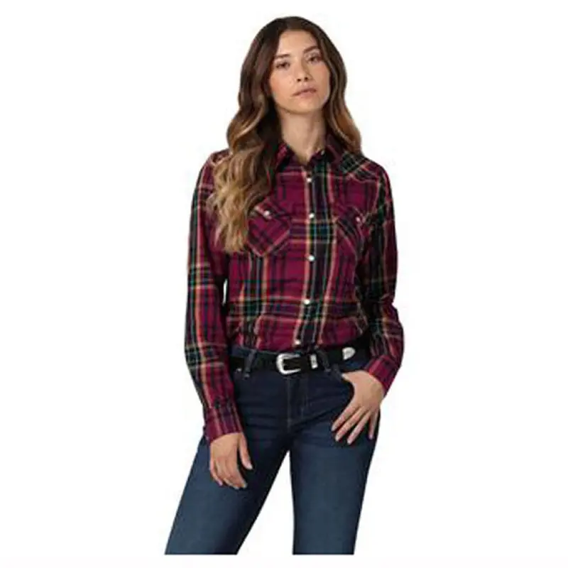 112335502 Women's Wrangler Essential Snap Shirt - Purple Plaid 1