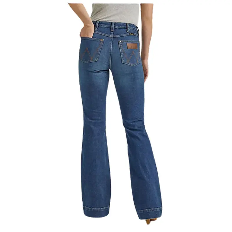 112338902 Wrangler Women's Retro High Rise Trouser Jean - Gabriella 1