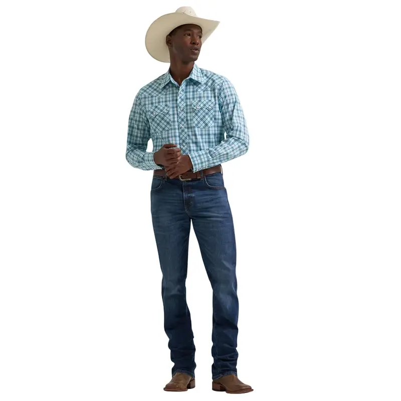 112378926 Wrangler Men's Retro Slim Fit Long Sleeve Snap Shirt - Turquoise 1