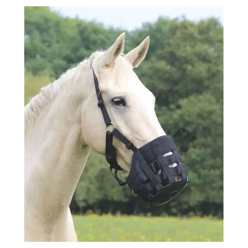 495N Shires Comfort Grazing Muzzle Black 1