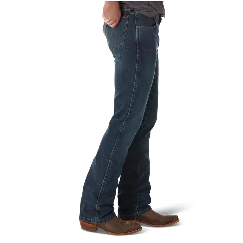 77Mwzrw Wrangler Men's Retro Slim Fit Boot Cut Jeans - River Wash 1