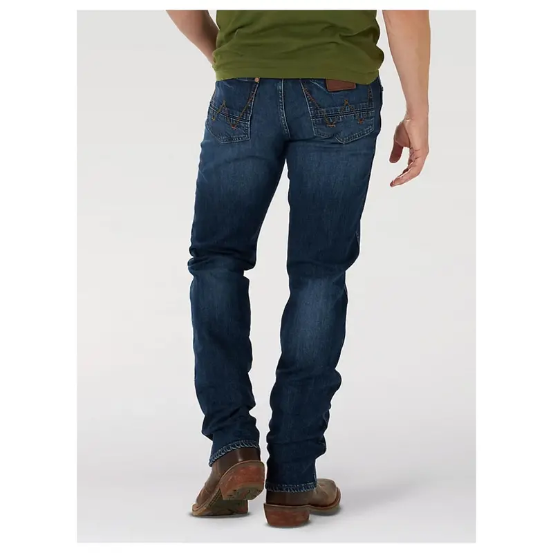 88Mwzgx Wrangler Men's Retro Slim Straight Jean - Galaxy 1