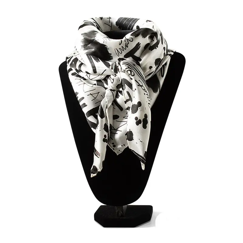 A0900762 Ariat Wild Rag - Graffiti Black & White 1