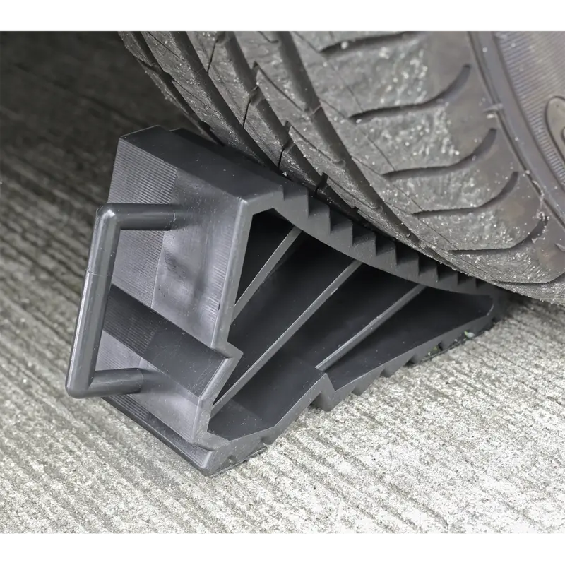 Composite Wheel Chocks 0.3Kg - Pair 1
