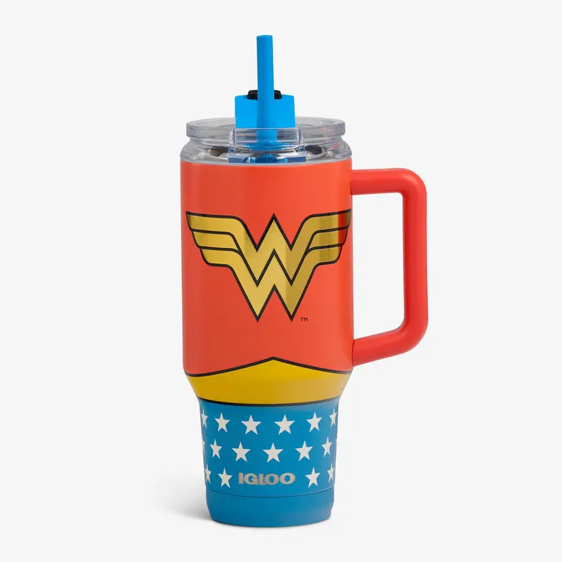 Dc Super Heroes Wonder Woman™ 32 Oz Travel Mug 1