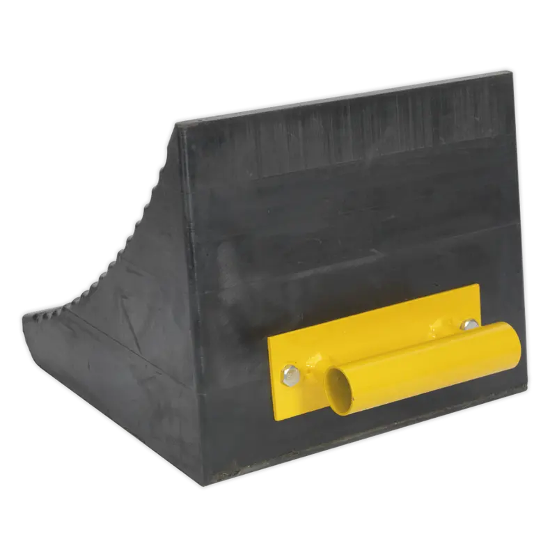 Heavy-Duty Rubber Wheel Chock 13.5Kg - Single 1