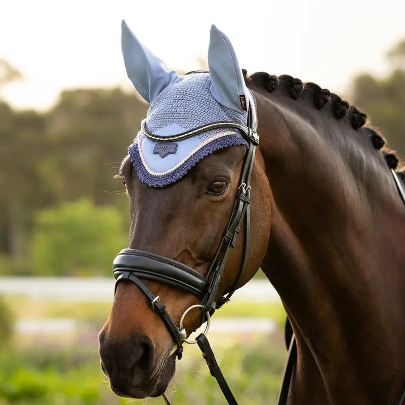 It08282 Lemieux Loire Satin Fly Veil Hood Lycra Bonnet - Powder Blue 1