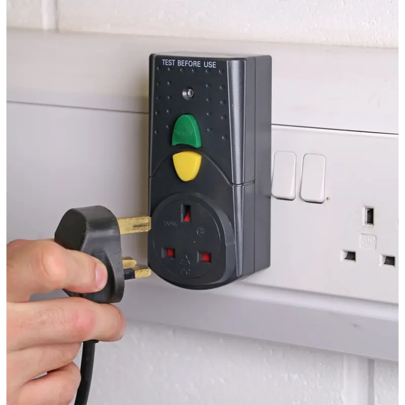 Rcd Safety Adaptor 230V 1