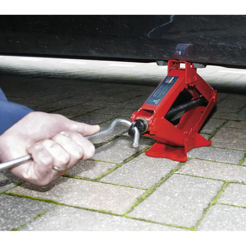 Scissor Jack Heavy-Duty 1.5Tonne 1