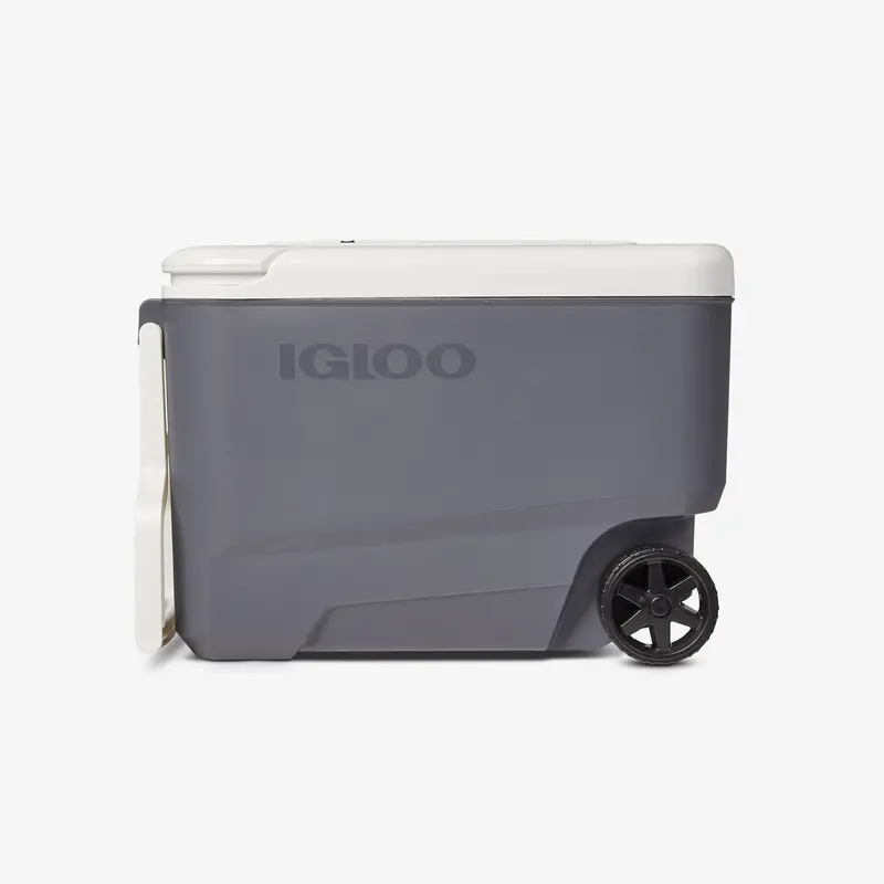 Versatemp™ 35 Qt Wheeled Electric Cooler 1